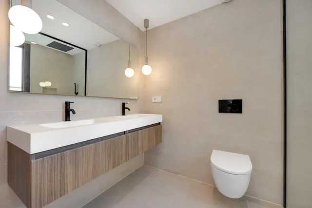 PROYECTO EN CONSTRUCCIÓN CON PRECIOSAS VISTAS AL MAR — 23