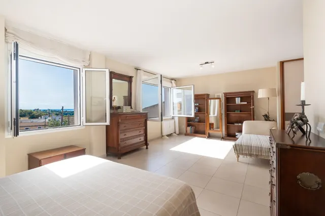 CHALET PAREADO EN GENOVA CON VISTAS A LA BAHÍA DE PALMA — 39