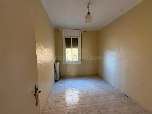 PISO 96 M2, PLANTA 2 SIN ASCENSOR, CARRER SANTS CELI I RUSTI - foto 5