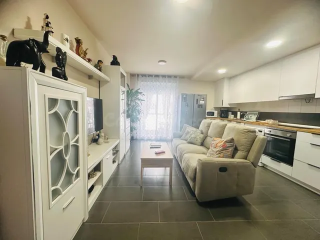 Encantador piso para entrar a vivir en Benicarló - foto 2