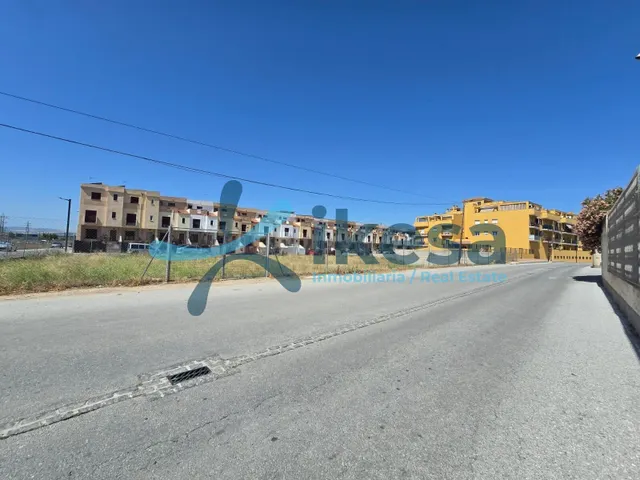 Venta de Solar en "Sector Residencial Plaza de Toros", en At - foto 4