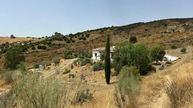 Chalet 3 habitaciones 148m² en venta - Alora pueblo — 3