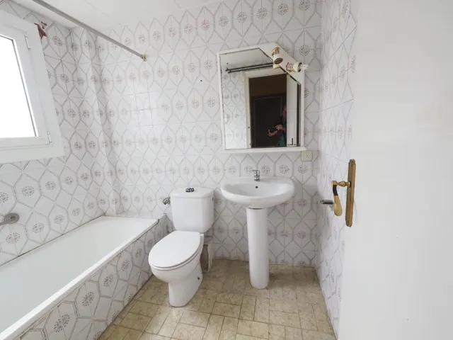 SE VENDE ÁTICO EN BERGA — 14