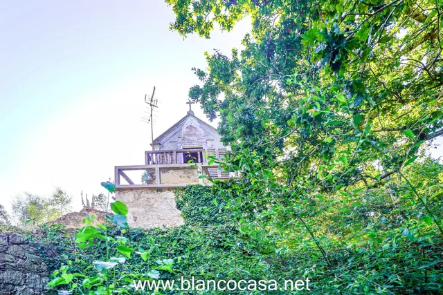 ¡¡CASA + FINCA de 9916 M2 + HÓRREO para REFORMAR por 68.990 €!! — 2