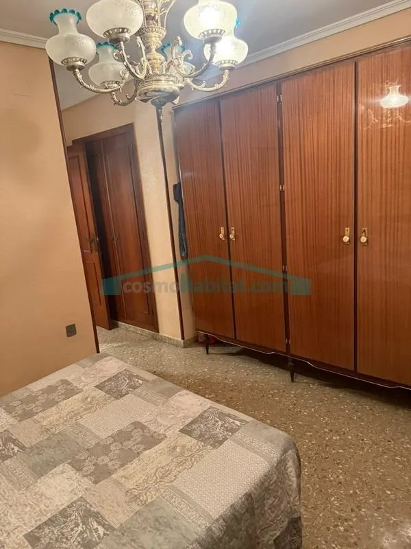 Amplio piso de 127 m2 con trastero en Santa Rosa, Alcoy — 16