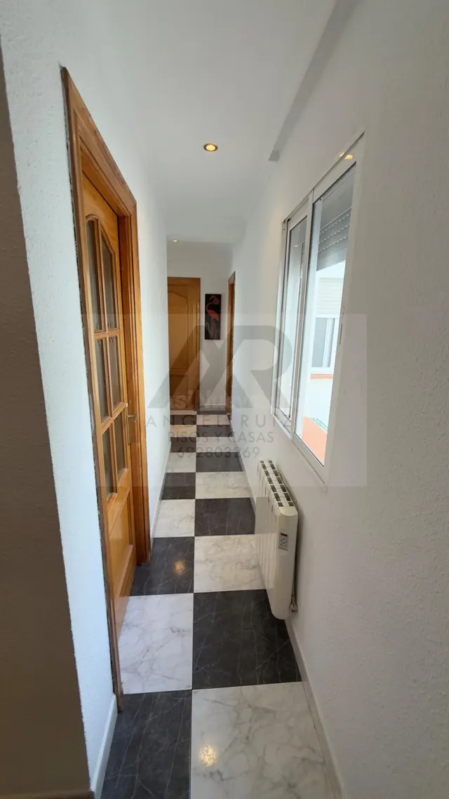 Piso de 3 dormitorios totalmente amueblado junto al estadio romano de Mérida – ideal inversores — 24