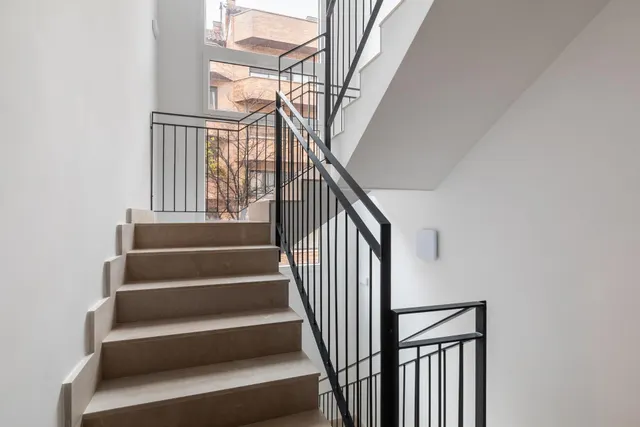DÚPLEX DE NUEVA CONSTRUCCIÓN — 40