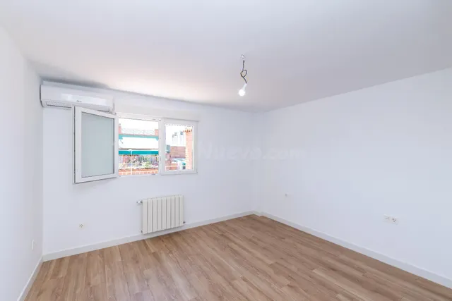 Gran ático reformado de cuatro dormitorios con magnífica terraza — 10