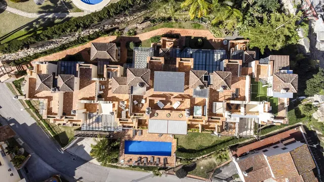 Ático 4 habitaciones 350m² en venta - Urb. Marbesa - foto 5