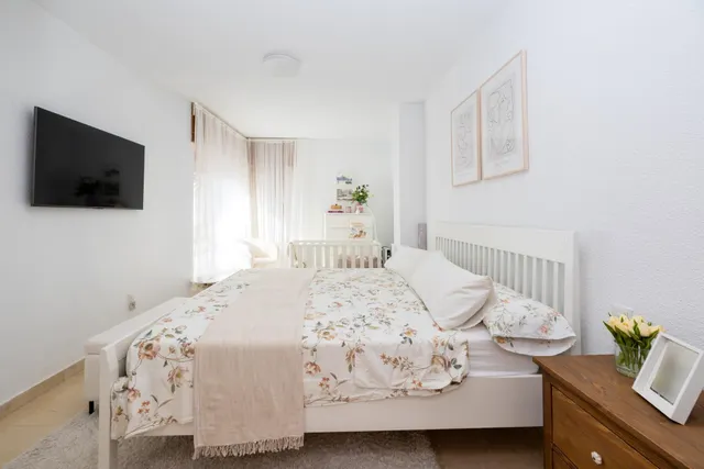 Piso y cochera en venta junto Acera de Darro. — 22