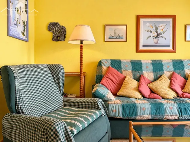 Apartamento en  la playa de Gandía a 200 metros del mar con piscina y garaje — 11