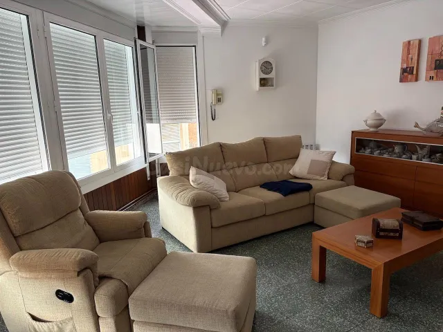 Encantadora Casa de Pueblo en Malgrat de Mar - foto 3