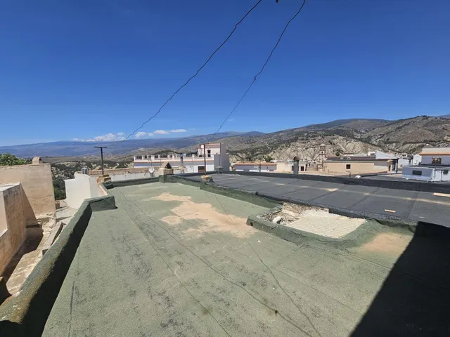 VIVIENDA EN LA CARRETERA PRINCIPAL DE ALCOLEA — 40
