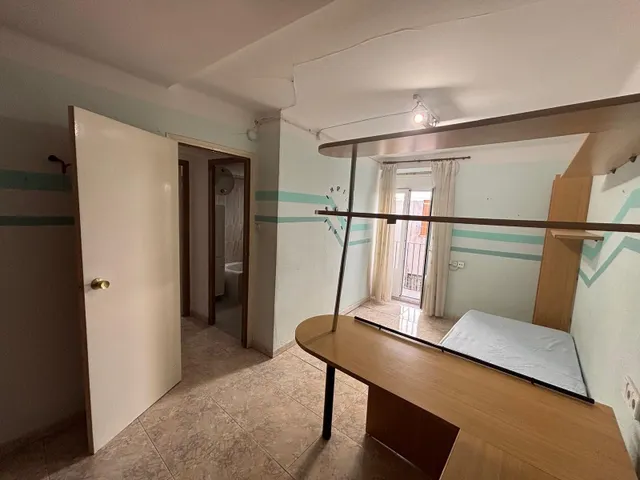 Casa de 194 m2 con 6 habitaciones y terraza en el centro de Bítem (Tortosa) — 19