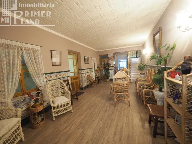 CASA EN EL CENTRO DE TOMELLOSO POR 265.000 € - foto 2