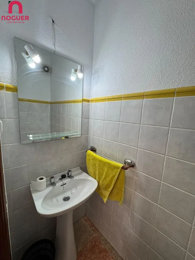 PISO JUNTO MEDINA AZAHARA CON ASCENSOR , TERRAZA, TRASTERO Y AZOTEA INDEPENDIENTE — 19