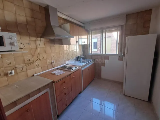 Piso con terraza en Navatejera, a 2 minutos del Complejo Hos - foto 5