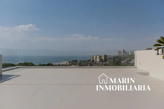 VILLAS DE LUJO EN LA DEHESA CAMPOAMOR ( ORIHUELA COSTA) — 35