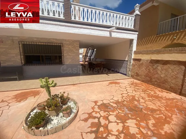 CHALET INDEPENDIENTE EN VENTA EN BAHIA - foto 5