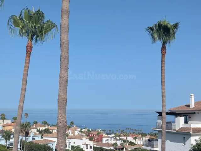 Adosada en Venta en Linea De La Concepcion, La Cádiz