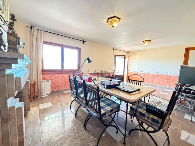 Espectacular chalet independiente con 7 dormitorios, piscina y 1.520 m2 de parcela en Río Park — 36