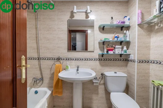 ¡¡Fantástico piso de 7 habitaciones en Bola de Oro!! — 13