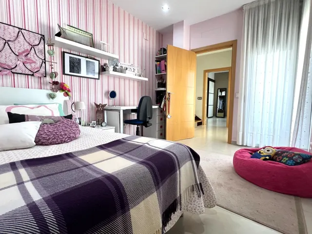UNIFAMILIAR DE  DISEÑO EN VILLANUEVA DE LA SERENA — 17