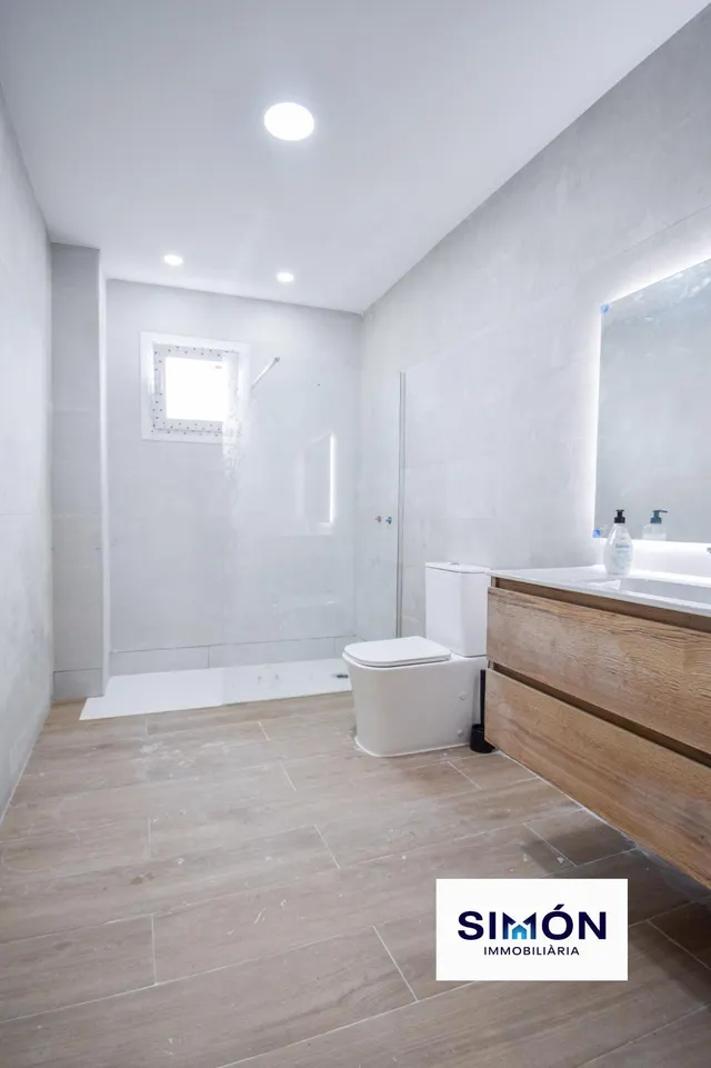 ¡Piso recién reformado con 3 habitaciones y traster 90m2 en Sallent! — 11