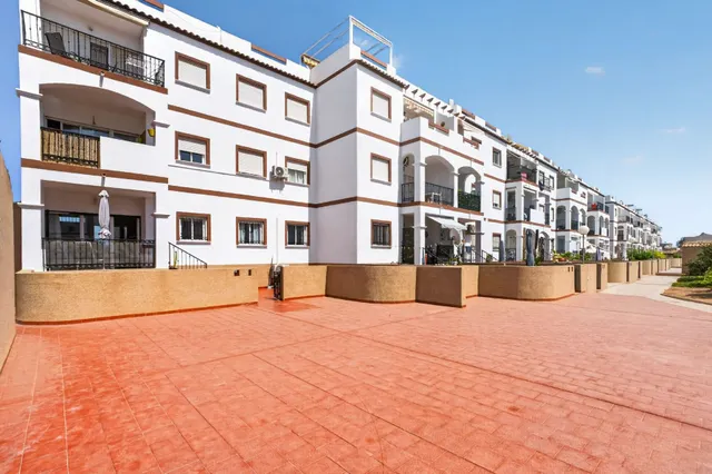 Apartamento 2 habitaciones 72m² en venta - Punta Prima — 34