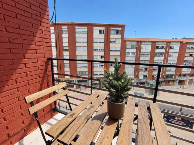 PISO LUMINOSO PARA ENTRAR A VIVIR EN TORRELAVEGA.- — 6