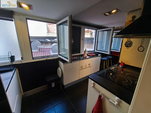 COQUETO REFORMADO APARTAMENTO Calle Francia Salón-Cocina-hab - foto 3