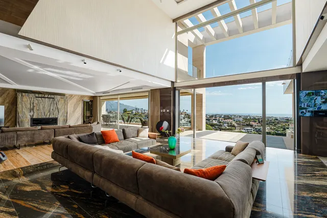 Chalet 5 habitaciones 1266m² en venta - Costa del Sol — 5