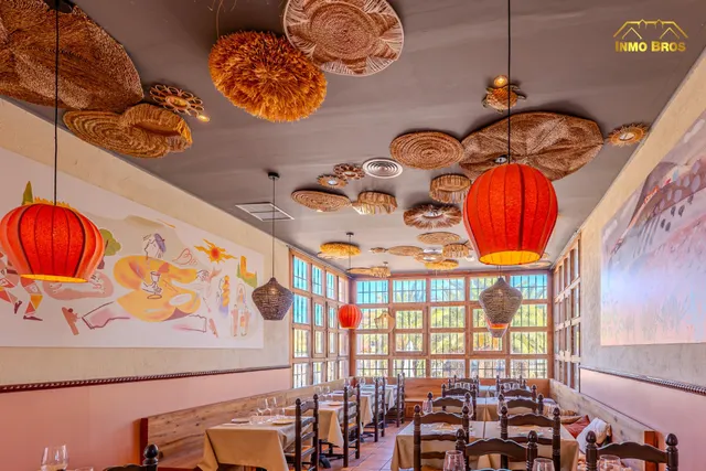 “Restaurante con licencia en 1.993 m2 de parcela y potencial para 3 viviendas en Hita” — 14