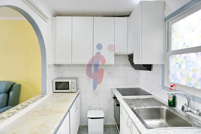 Se alquila encantador bungalow en planta baja en la urbanización San Luis, Torrevieja — 13