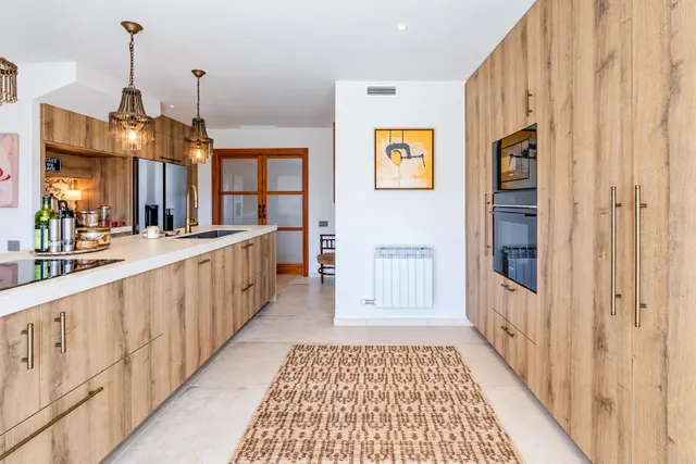 Exclusivo ático dúplex en parc de mar, frente al mediterráneo — 12