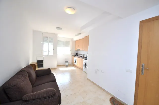 Apartamento acogedor de 1 dormitorio cerca de todos los serv - foto 2