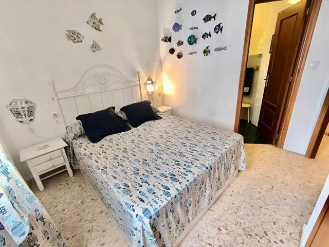 ¡Vive junto al mar! Amplia vivienda de 3 dormitorios a un paso de la playa — 18