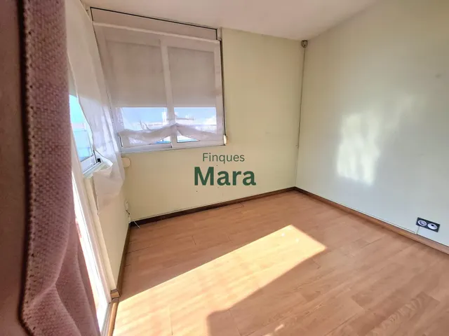 ¡¡¡COQUETO ATICO CON BONITA TERRAZA A nivel!!! — 22