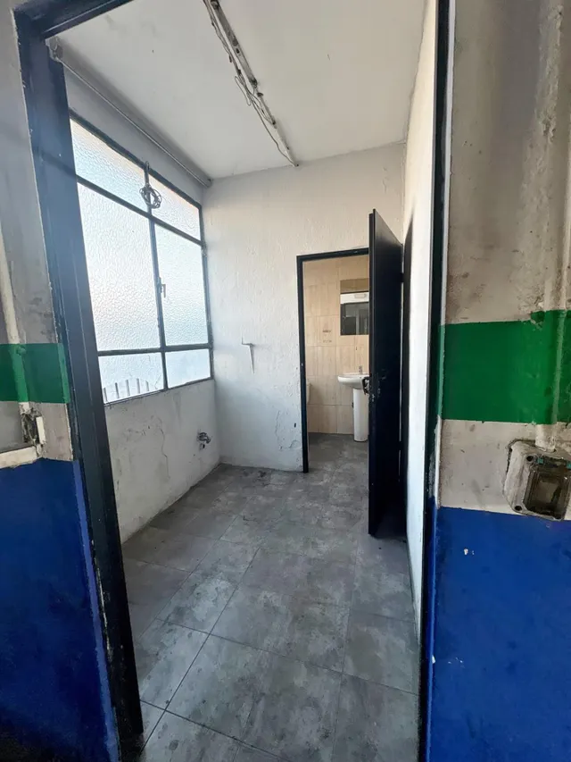 Nave industrial 265m² en alquiler - Valdelacasa — 12