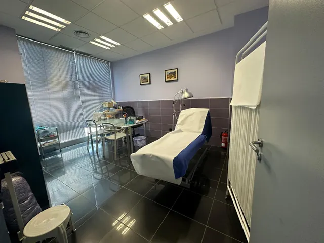 Se Traspasa Clínica de Fisioterapia — 12