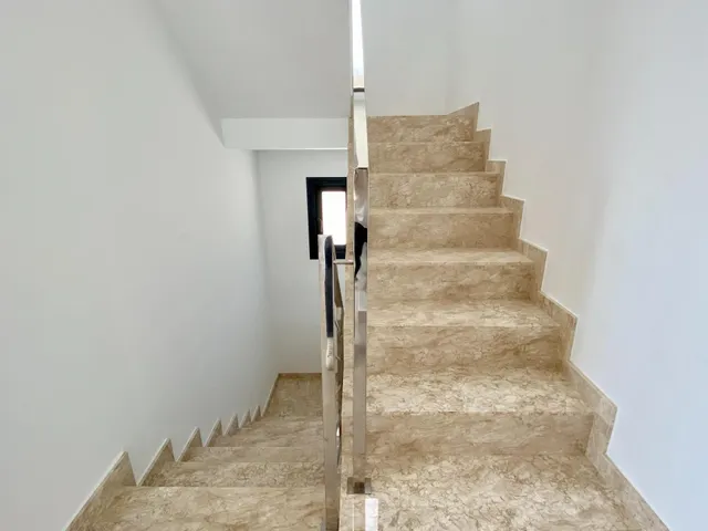 CHALET DE LUJO CON PISCINA, VISTAS AL MAR Y SOLÁRIUM PRIVADO — 28