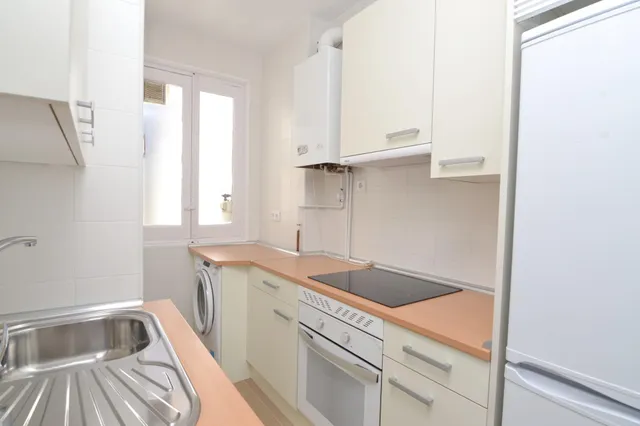 Piso 4 habitaciones 75m² en alquiler - Chamberí — 11