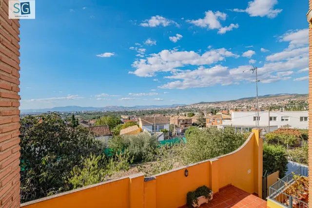 Preciosa adosada en cajar — 24