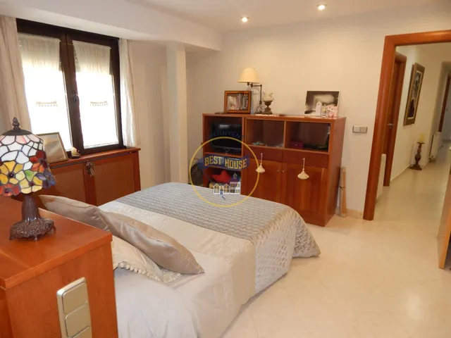 EXCLUSIVA CASA TODO INCLUIDO EN COCENTAINA. — 46