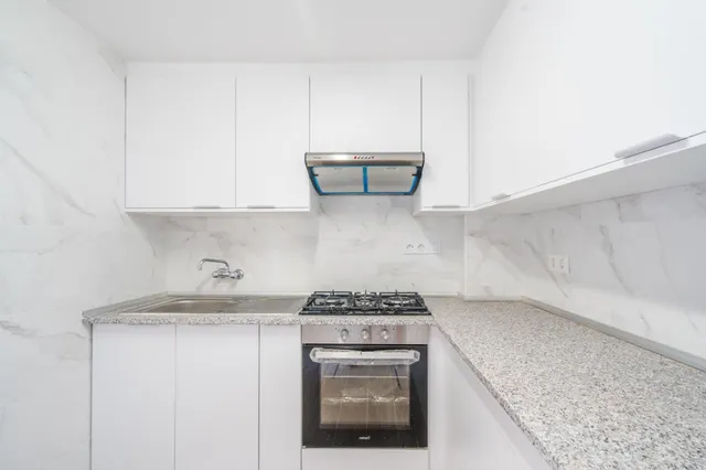 GRAN PISO EN VENTA REFORMADO — 15