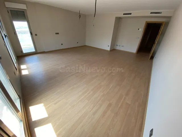 Excelente vivienda a estrenar en Alzira - foto 3