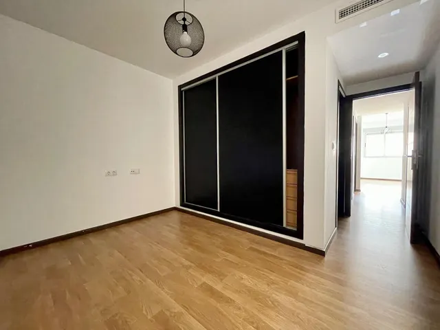 PISO LINEA MODERNA — 4