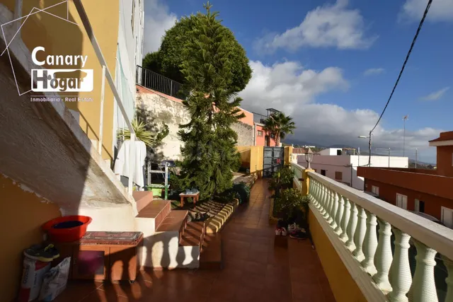 Casa con terreno en venta en Chio Guia de Isora — 4