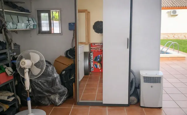 Chalet urbano en Los Gallos. — 32