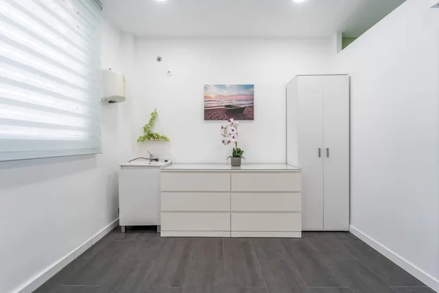 Local comercial 47m² en venta - La Aurora - Avda Andalucia — 10